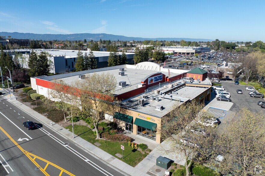More Photos Of 1331-1351 Coleman Ave, Santa Clara Freestanding For Lease