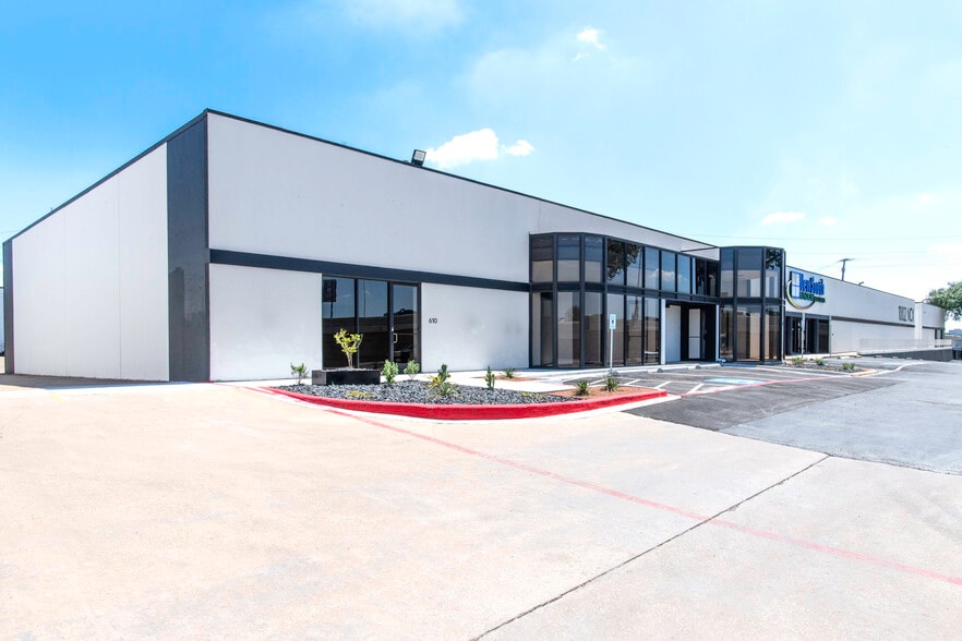 More Photos Of 1002 N Central Expy, Richardson Unknown For Lease