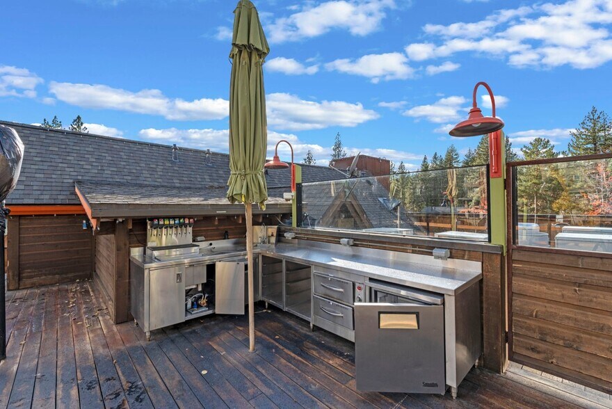 More Photos Of 8791 Lake Blvd, Kings Beach Restaurant For Sale