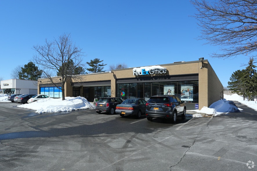 More Photos Of 110 Wolf Rd, Colonie Storefront Retail Office For Lease