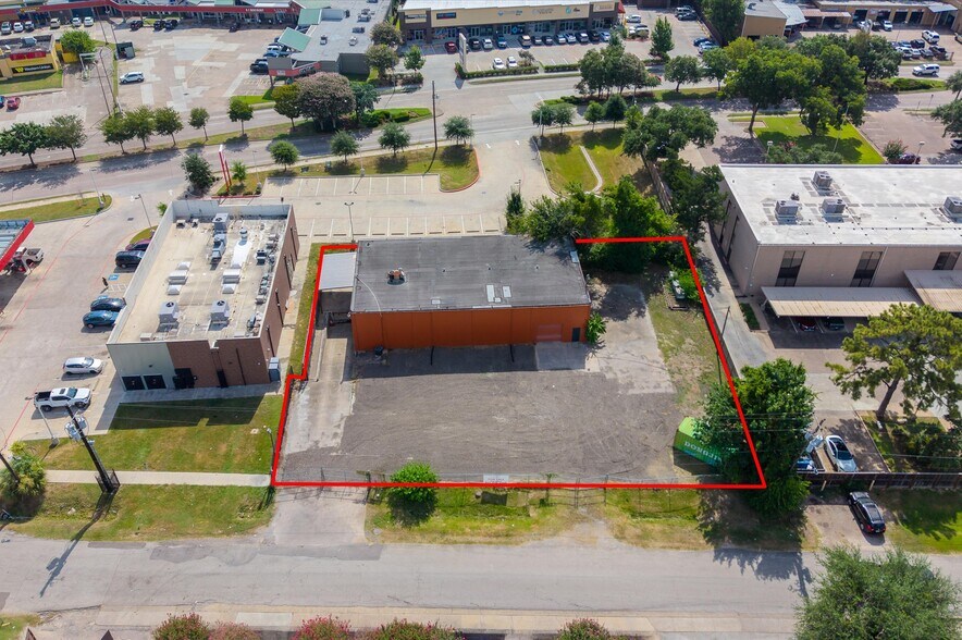More Photos Of 1440 Cedar Post Ln, Houston Warehouse For Sale