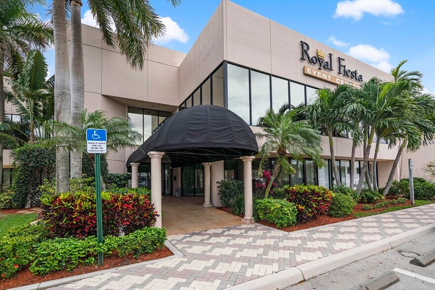 More Photos Of 1680 SE 3rd Ct, Deerfield Beach Loft Creative Space For Lease