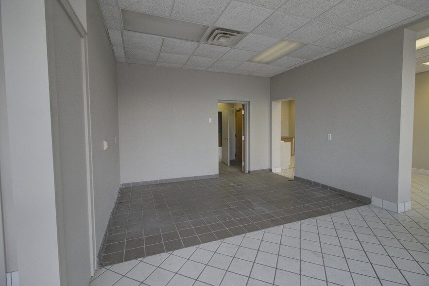 More Photos Of 2112 Cleveland Rd W, Huron Freestanding For Lease