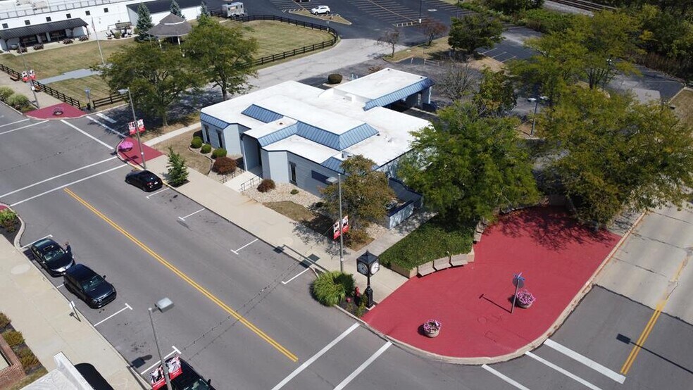 More Photos Of 245 N Seltzer St, Crestline Bank For Sale