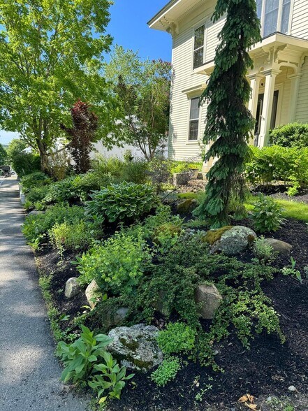 More Photos Of 10 Church St, Stockton Springs Hospitality For Sale