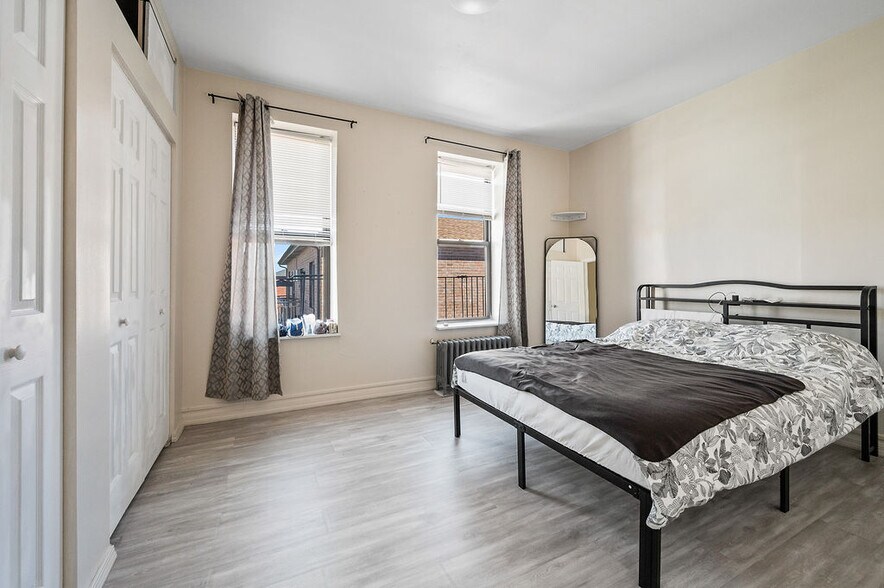 More Photos Of 2339 Bath Ave, Brooklyn Storefront Retail Residential For Sale