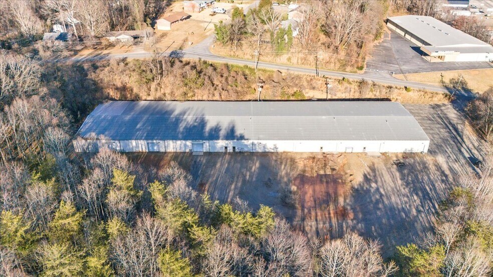 More Photos Of 81 5th Ave, Collinsville Manufacturing For Sale