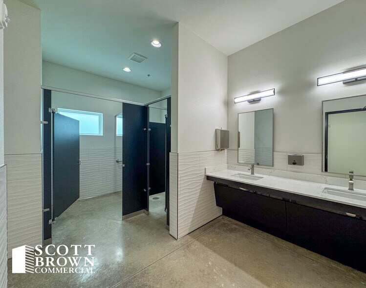 More Photos Of 1642 FM 407, Argyle Unknown For Lease