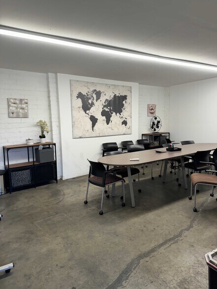 More Photos Of 2254 E 49th St, Vernon Manufacturing For Lease