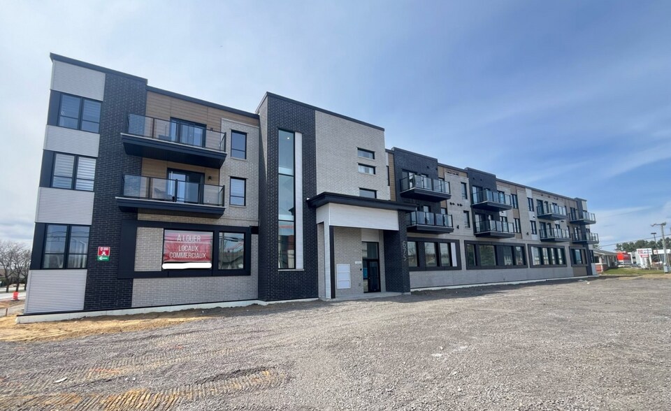 Primary Photo Of 675 Rue De La Visitation, Saint-charles-borromee Apartments For Lease
