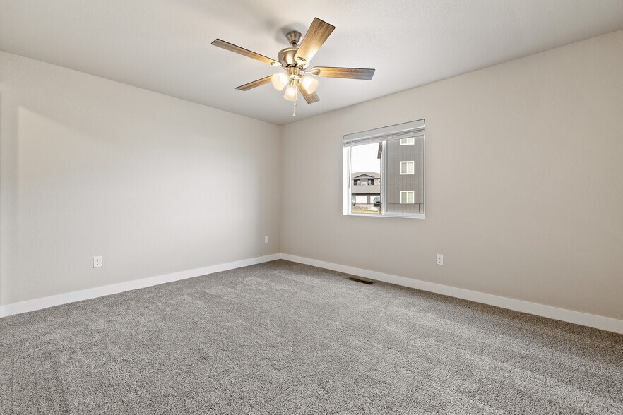 More Photos Of 4815 5th St, Rapid City Apartments For Sale