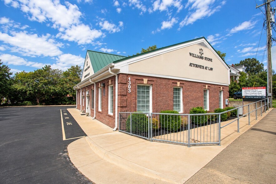 More Photos Of 1303 Courthouse Rd, Stafford General Retail For Sale