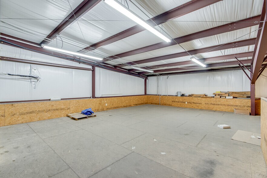 More Photos Of 1612 Candler Rd, Gainesville Manufacturing For Sale