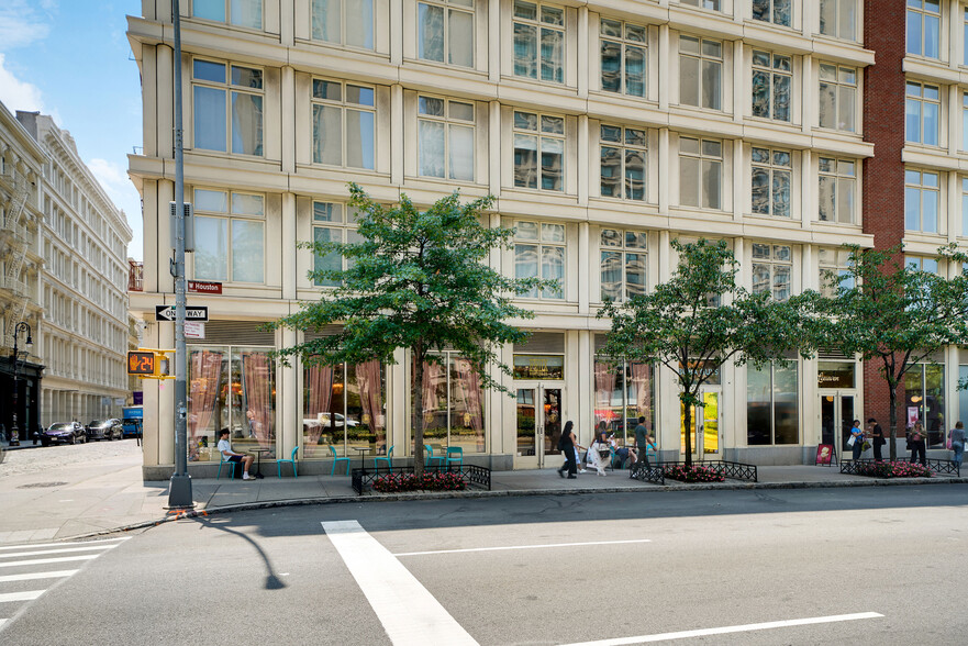 More Photos Of 145 Greene St, New York Apartments For Lease