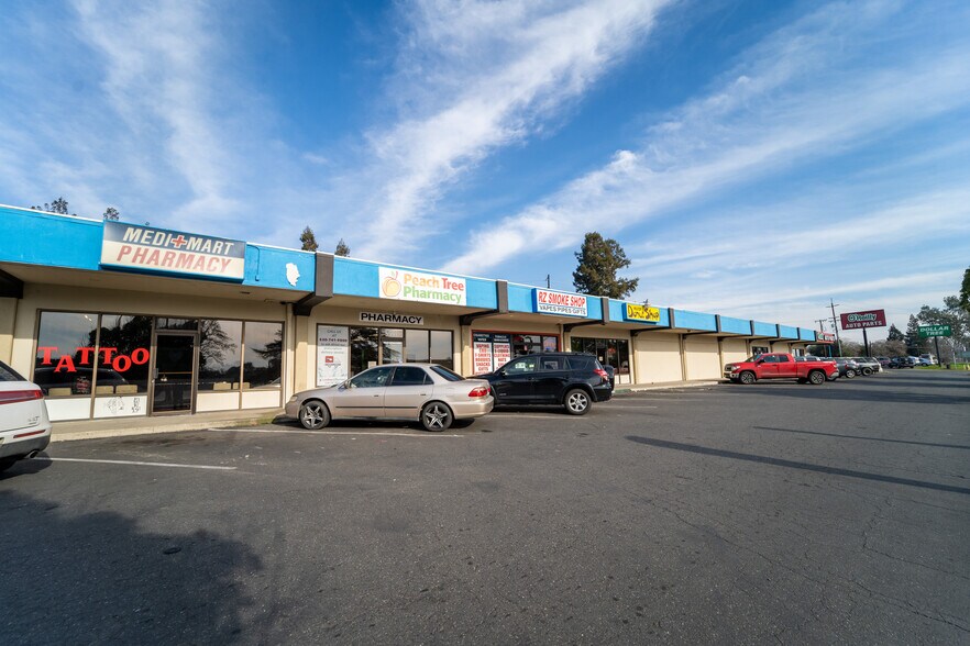 More Photos Of 5983-5999 Lindhurst Ave, Marysville Unknown For Lease