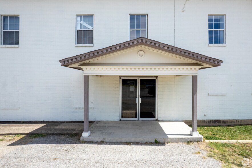 More Photos Of 1700 New York Ave, Arlington Coworking Space