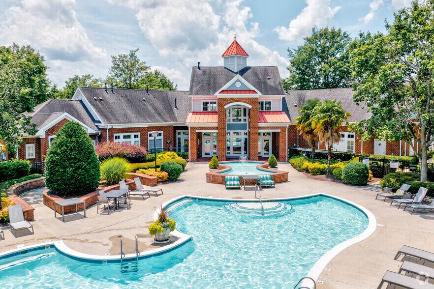 More Photos Of 3816 Banyan Grove Ln, Virginia Beach Apartments For Sale