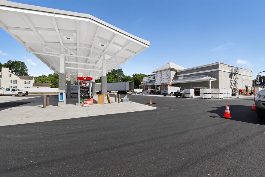 More Photos Of 799 Valley Forge Rd, Phoenixville Service Station For Sale