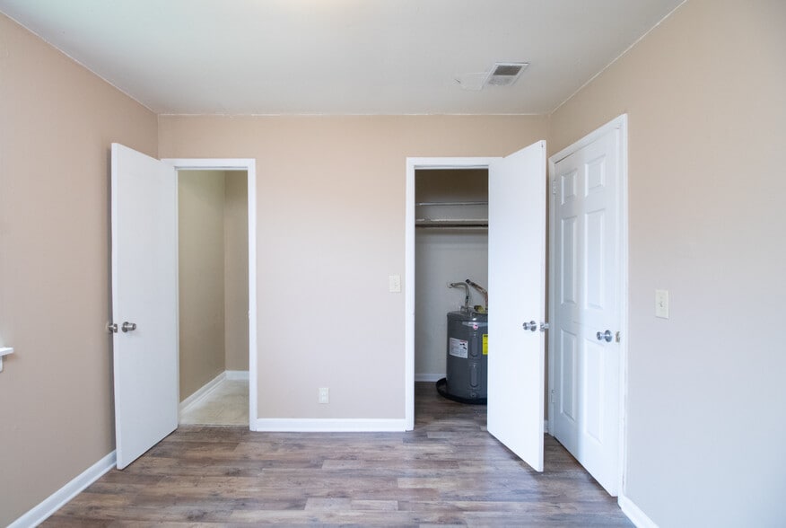 More Photos Of , Nashville Multifamily For Sale