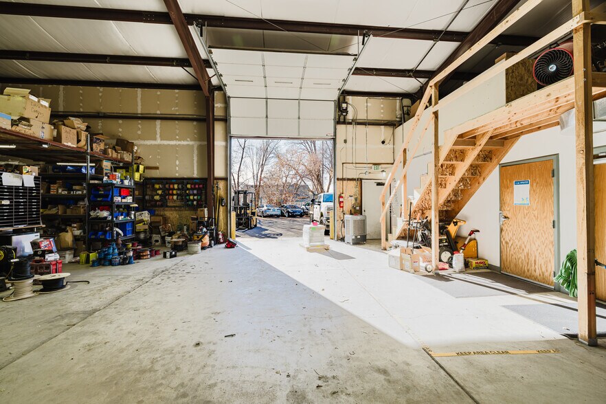 More Photos Of 1070 Silver St, Elko Manufacturing For Lease