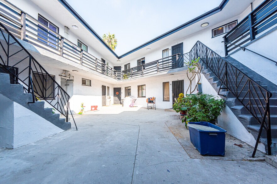 More Photos Of 4771 Marathon St, Los Angeles Apartments For Sale