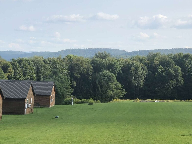 More Photos Of 446 Maples Rd, Milford Hotel For Sale