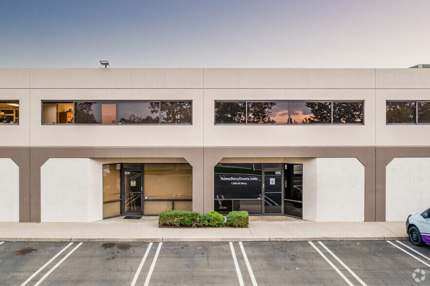 More Photos Of 22651 Lambert St, Lake Forest Light Manufacturing For Lease