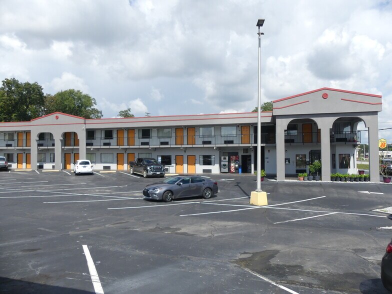 More Photos Of 2120 Lafayette Rd, Fort Oglethorpe Hotel For Sale