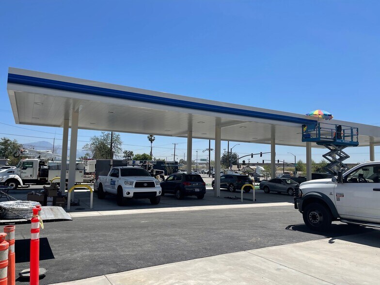 More Photos Of 2122 W Highland Ave, San Bernardino Service Station For Lease