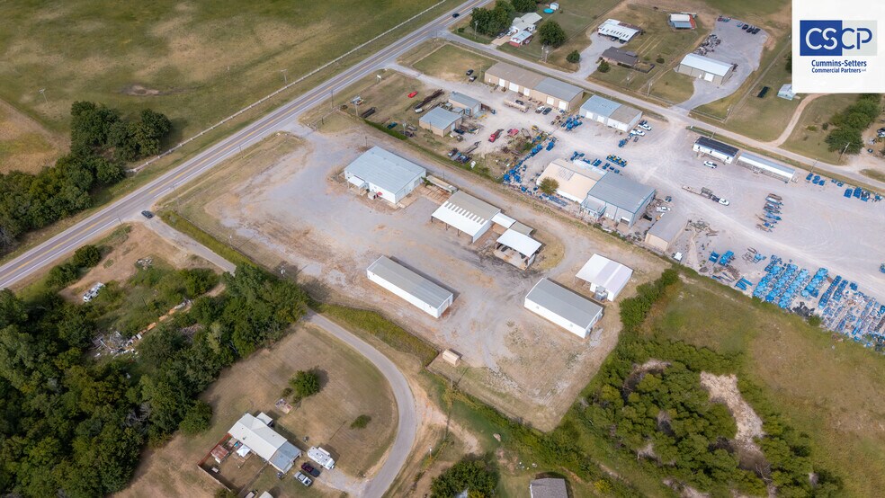 More Photos Of 1175 State Hwy 19, Chickasha Manufacturing For Lease