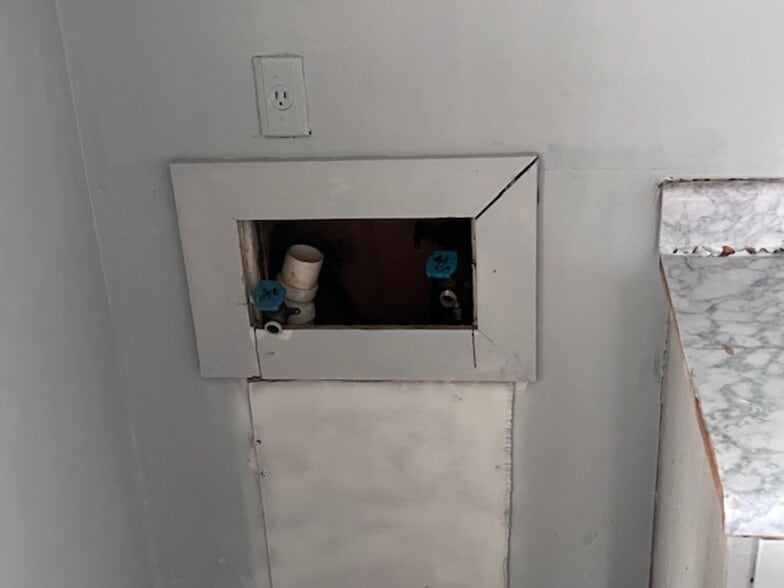 More Photos Of 494 Walker Ave, Memphis Apartments For Sale