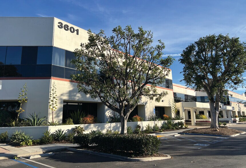 More Photos Of 3601 Calle Tecate, Camarillo Research And Development For Lease