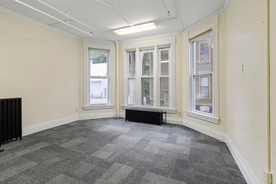 More Photos Of 40 E Main St, Canton Apartments For Sale