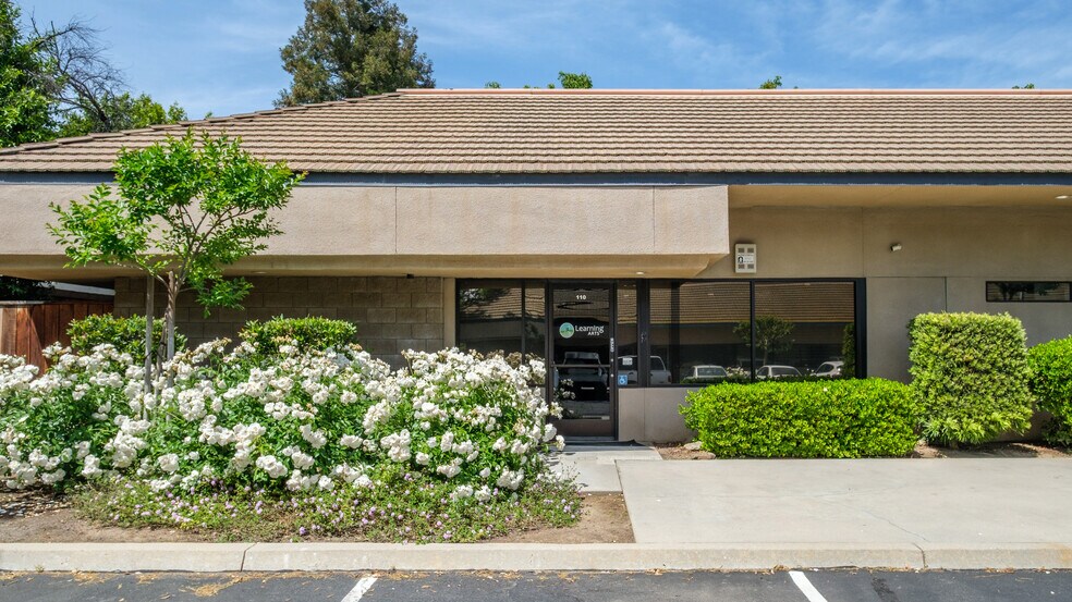 More Photos Of 7339 N 1st St, Fresno Office For Lease