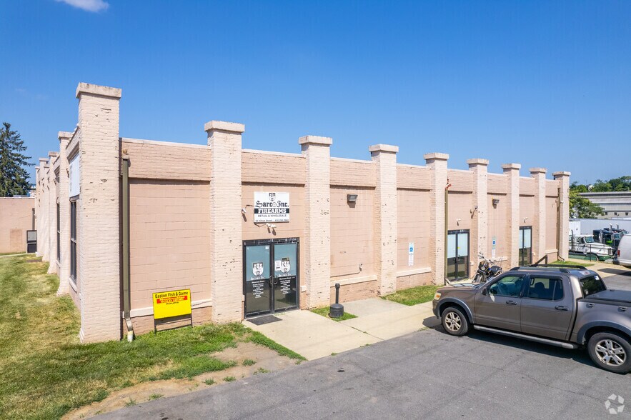 Primary Photo Of 50 Hilton St, Easton Warehouse For Lease