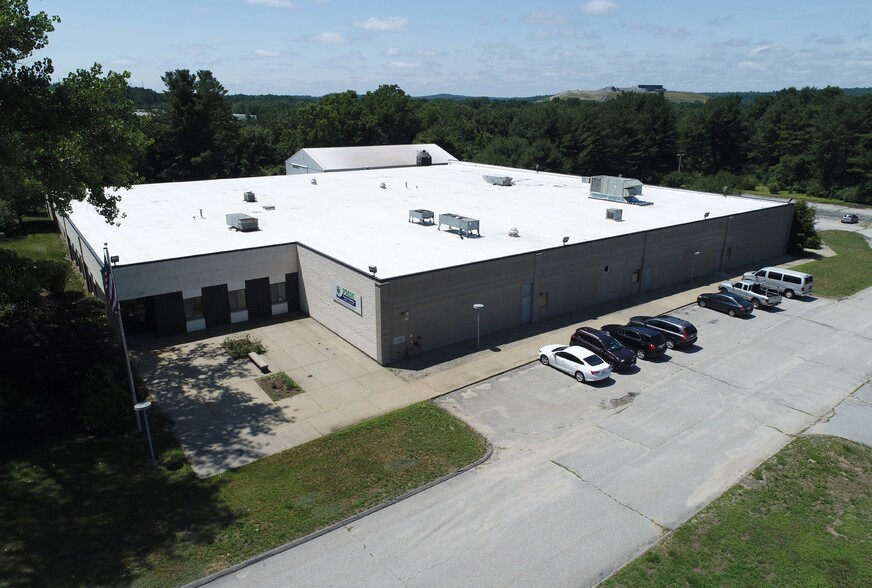 Primary Photo Of 161 Park Rd, Putnam Manufacturing For Sale