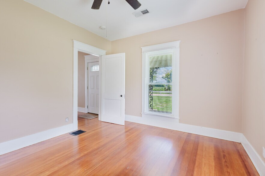 More Photos Of 7438 Bagdad Rd, Bagdad Land For Sale
