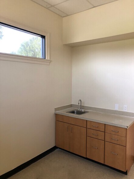 More Photos Of 7755 Magnolia Beach Rd, Denham Springs Unknown For Lease