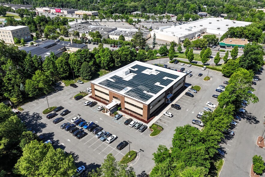 More Photos Of 470 Franklin Tpke, Ramsey Medical For Lease