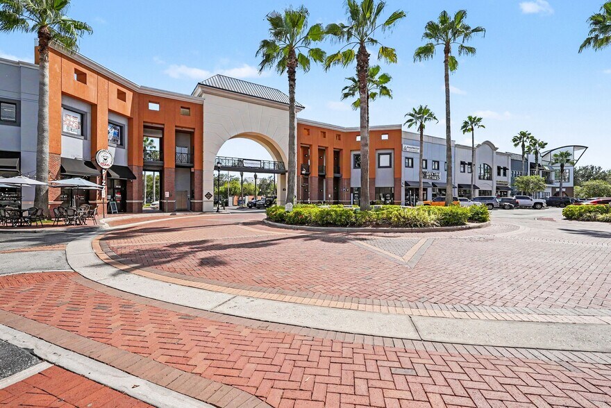 More Photos Of 9520-9532 W Linebaugh Ave, Tampa Unknown For Lease