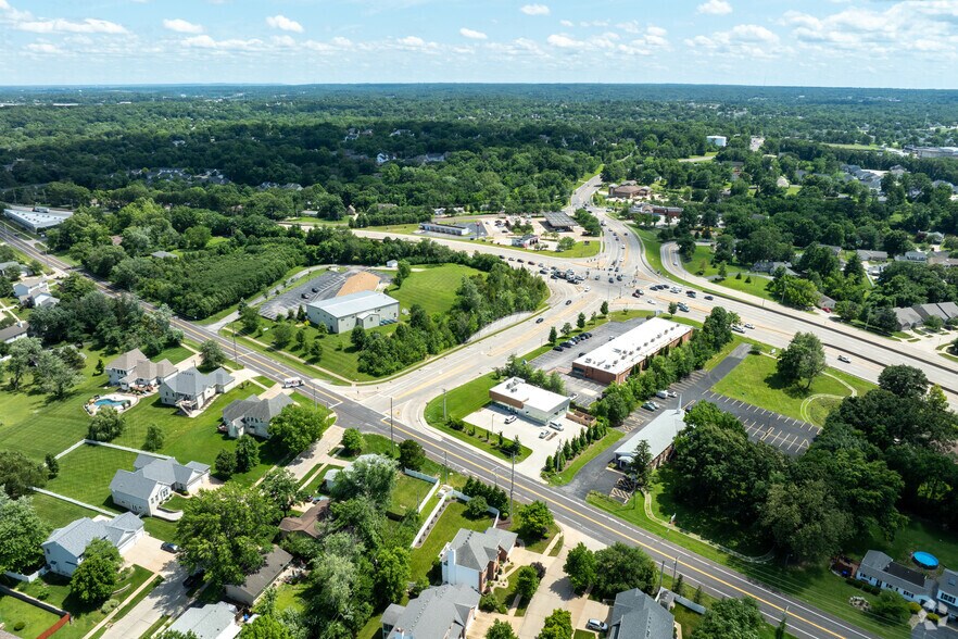More Photos Of 1706 Smizer Station Rd, Saint Louis Office For Sale
