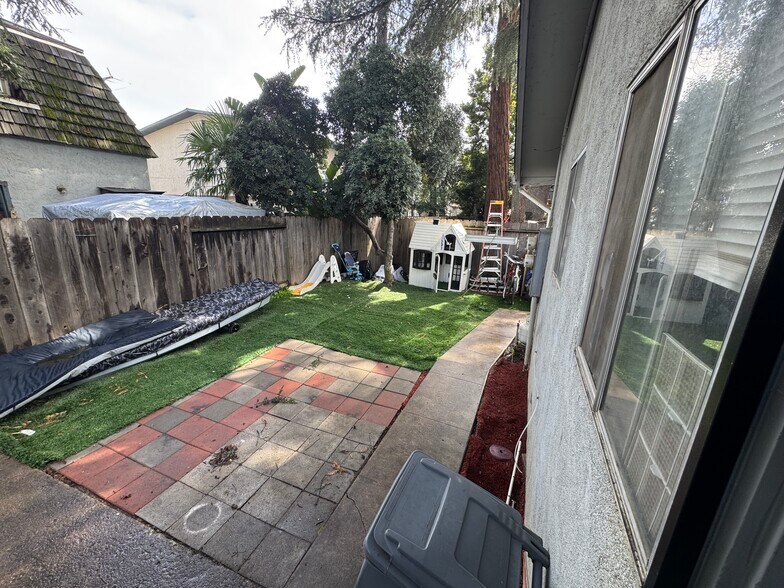 More Photos Of 7530 Church St, Gilroy Apartments For Sale