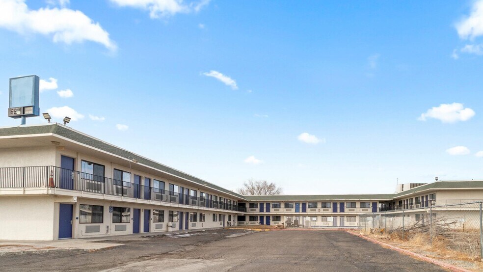 More Photos Of 1561 6th St, Wells Hotel For Sale