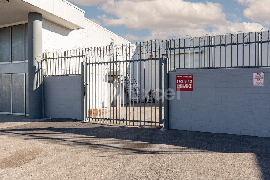 More Photos Of 3020 S Valley View Blvd, Las Vegas Warehouse For Sale