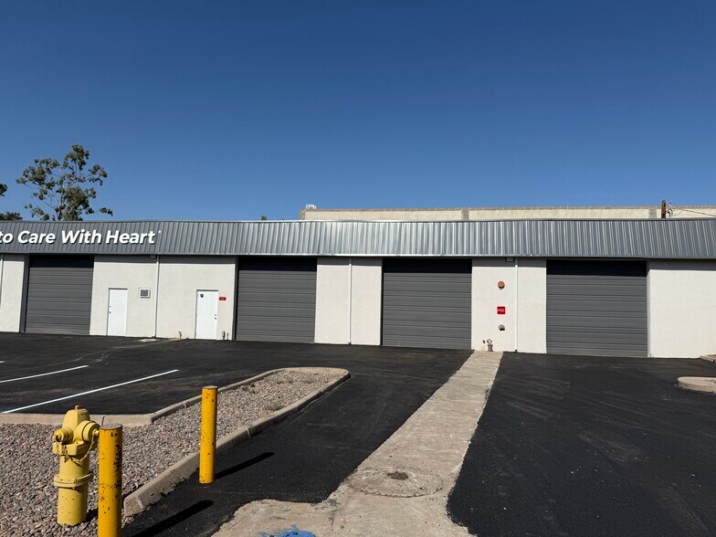 More Photos Of 910 N Scottsdale Rd, Tempe Auto Repair For Lease