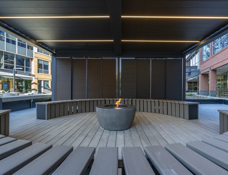 More Photos Of 1120 112th Ave NE, Bellevue Office For Lease