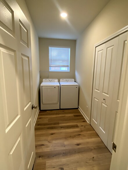 More Photos Of 345 W Marshall St, Ferndale Apartments For Sale