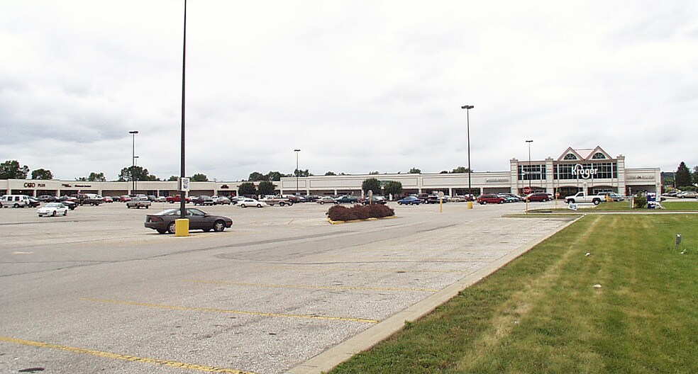 More Photos Of 1608-1800 S Ohio St, Martinsville General Retail For Lease