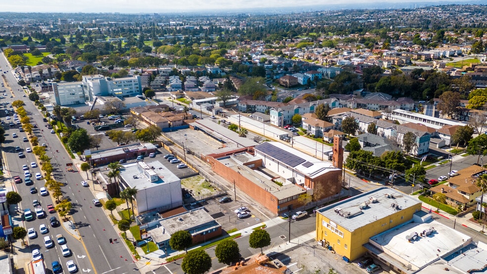 More Photos Of 3320 W 85th St, Inglewood Apartments For Sale