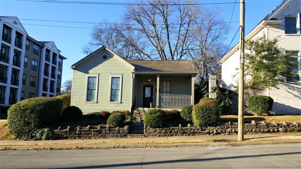 More Photos Of 321 29th Ave N, Nashville Office Residential For Lease